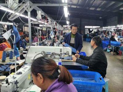 徽故事:“跑步書記”